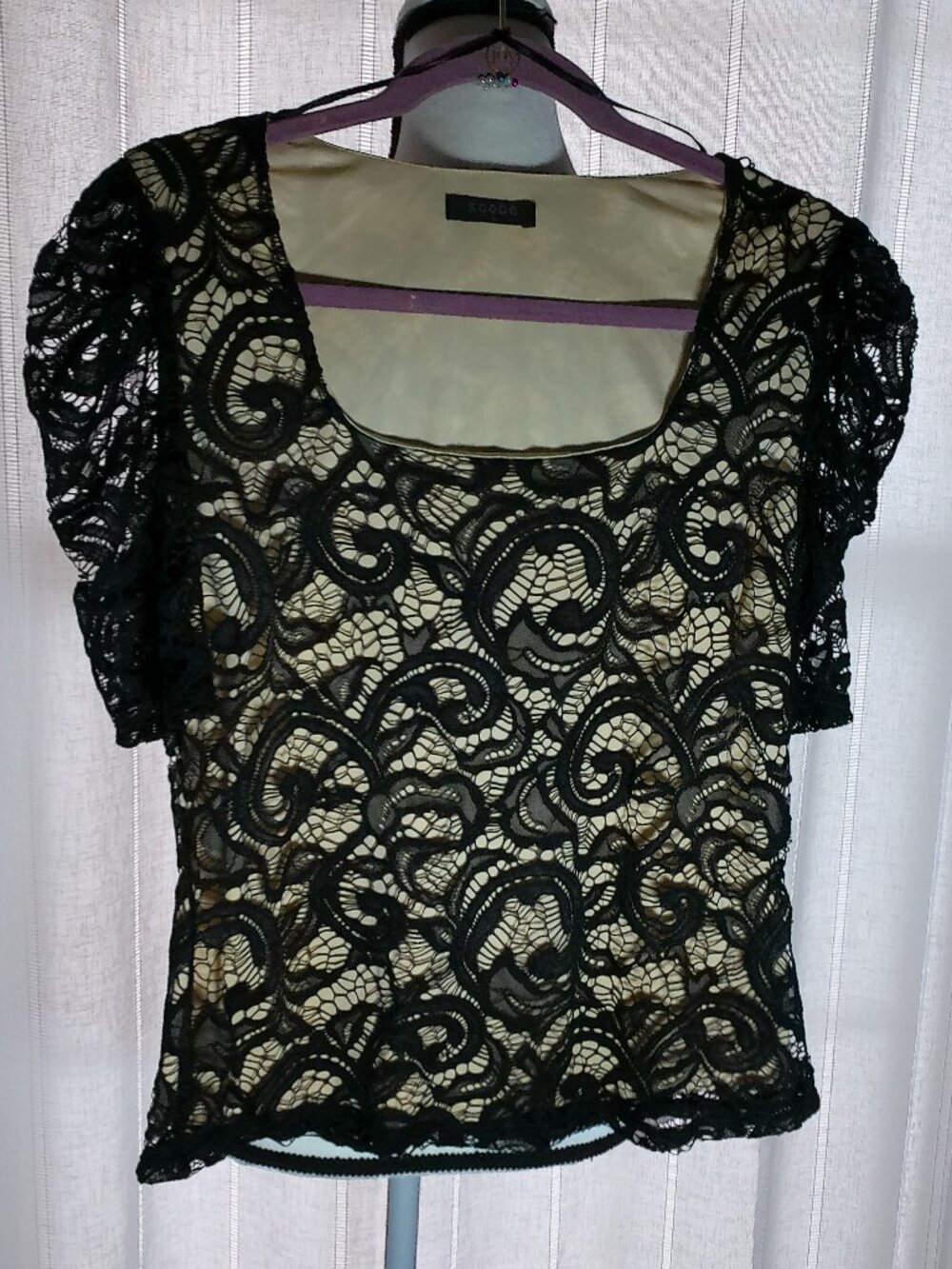 SCOBE NWT Lace Short Sleeve Square Neck Black Lace Over Cream Lining Blouse L